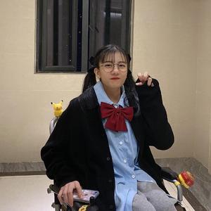 瑞士家庭乱伦图片成视频
